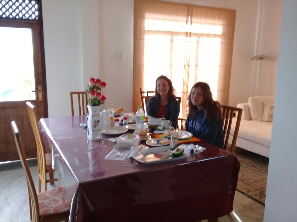 Emerald Mirror Guest إيلا المظهر الخارجي الصورة